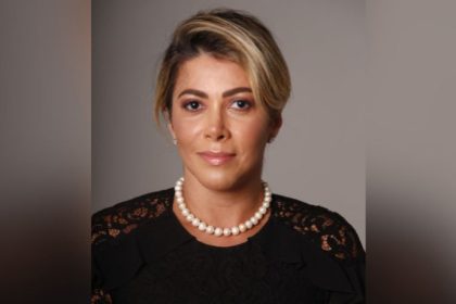 Cláudia Angélica Martinez