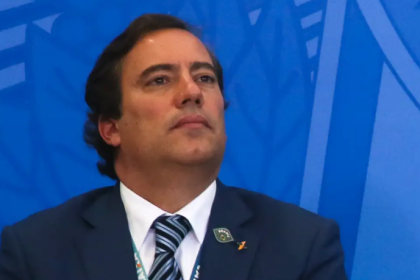 Compreender os principais indicadores econômicos pode ajudar a tomar decisões mais seguras no consumo e nos investimentos, destaca Pedro Duarte Guimarães.