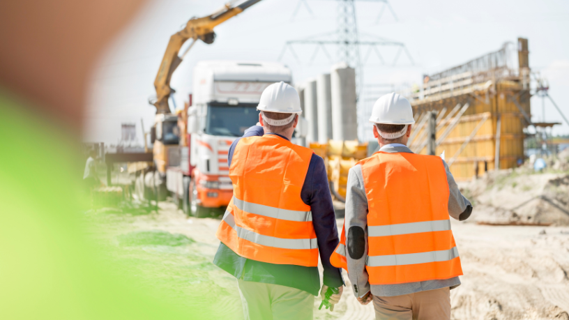 Valderci Malagosini Machado explica como a armazenagem correta de artefatos no canteiro garante integridade e desempenho.